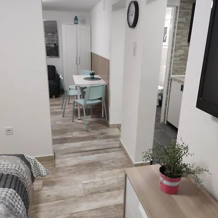 Fuered Apartmanhaz