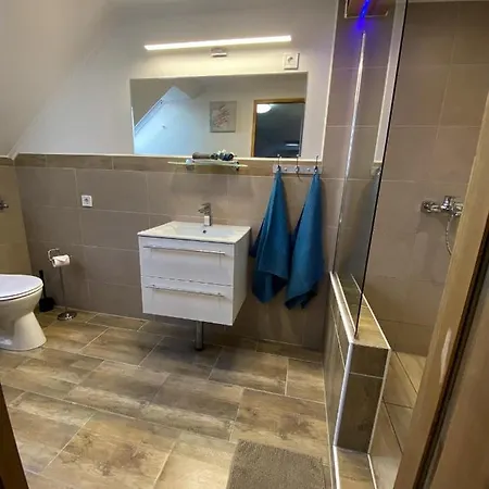 Апартаменты Fuered Apartmanhaz *