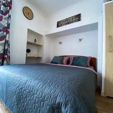 Fuered Apartmanhaz Балатонфюред