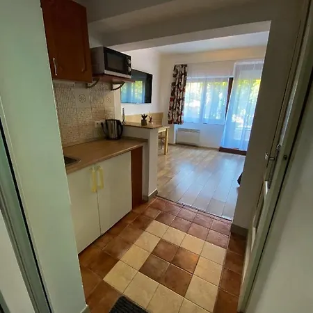 Апартаменты Fuered Apartmanhaz *