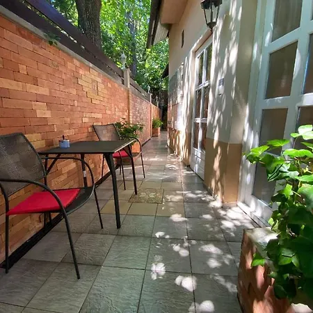 Apartment Fuered Apartmanhaz