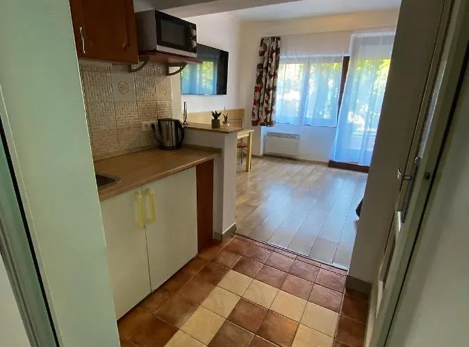 شقة Fuered Apartmanhaz *